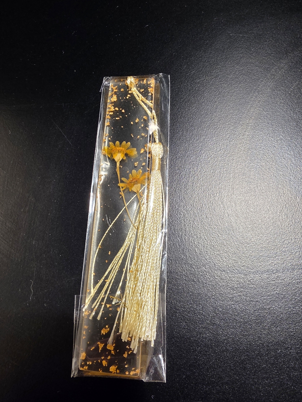 Dried Flowers And Gold Flakes Resin Bookmark with Tassel